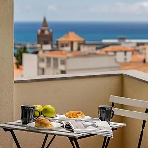 https://luxury-view-apartment-funchal.madeira-islandshotels.com